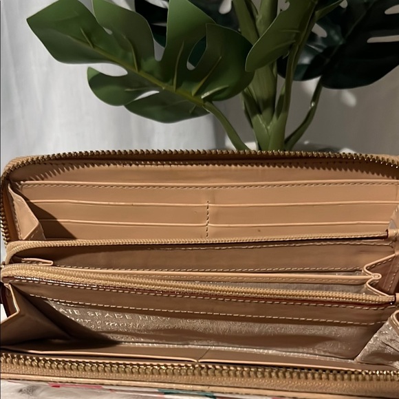 Kate Spade Red and Pink Wallet with Bow Design - Picture 8 of 9